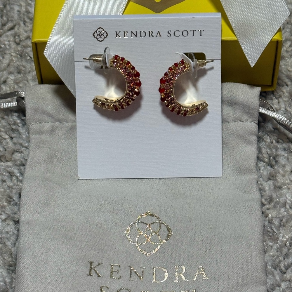 NWT Kendra Scott Krista Gold Hoop Earrings in Red Mix - Picture 4 of 8
